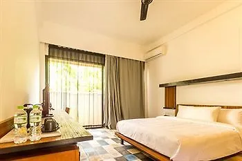 Hotel Pages 4*