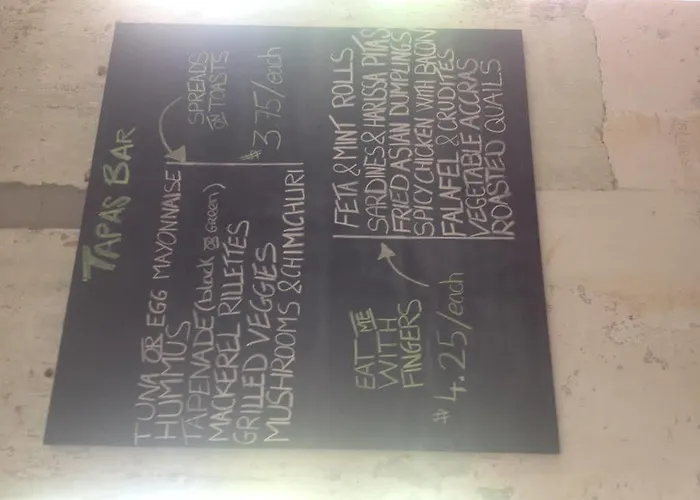 Pages Hotel